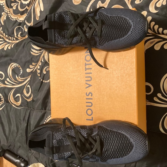 Louis Vuitton fastlane sneakers and skull cap